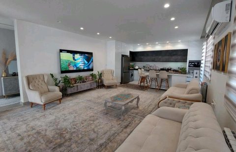 فروش ویلای 227 متری خ ورزش انزلی کد 2954