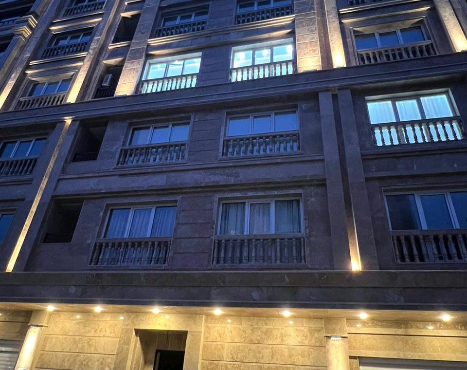 فروش آپارتمان 133 متر خ پاسداران انزلی