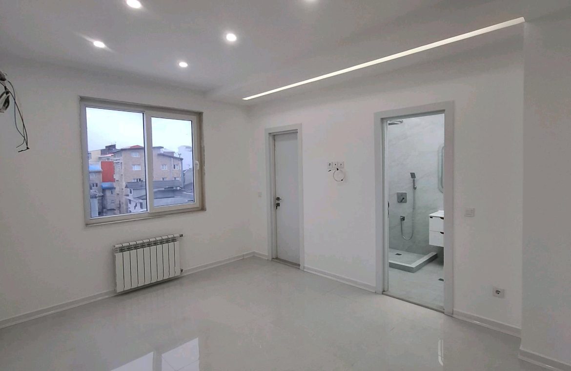 فروش آپارتمان تکواحدی سی متری انزلی