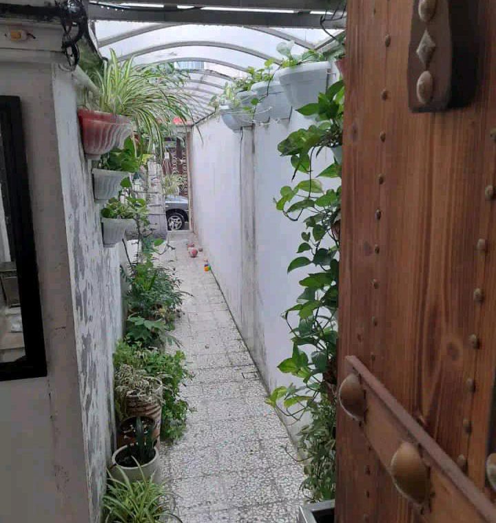 فروش ویلا نقلی چند قدمی خیابان مطهری انزلی