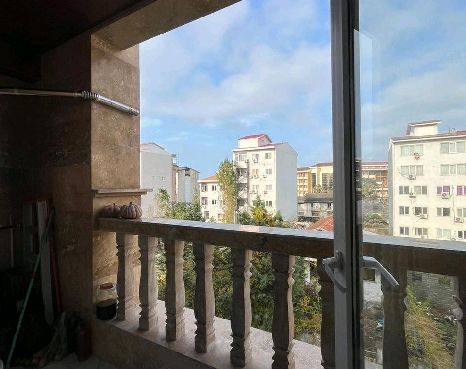 فروش آپارتمان 94 متر پشت دانشگاه پاسداران انزلی