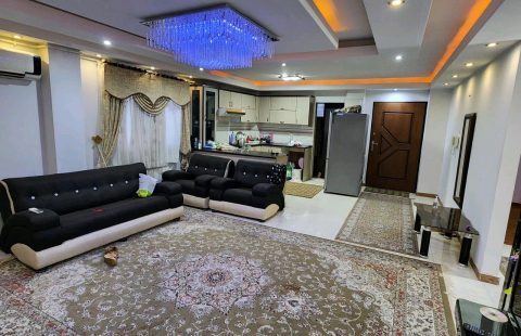 فروش واحد 82 متر خ امانی انزلی کد 17417