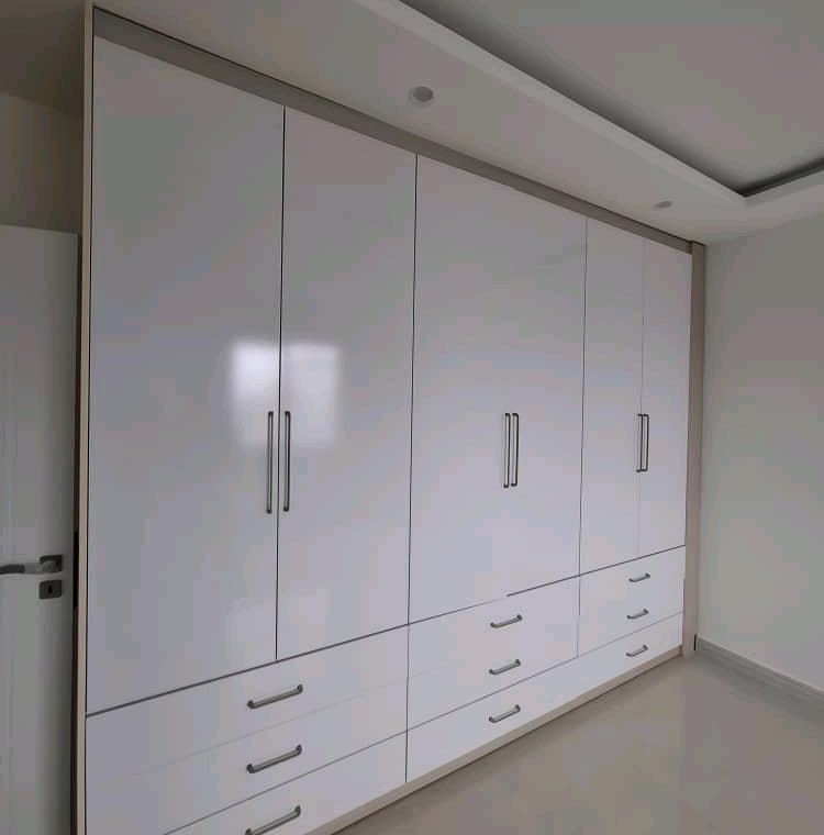 فروش آپارتمان تکواحدی با دید دریا انزلی